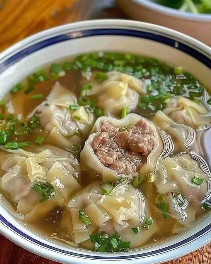 Classic Homemade Wonton Soup