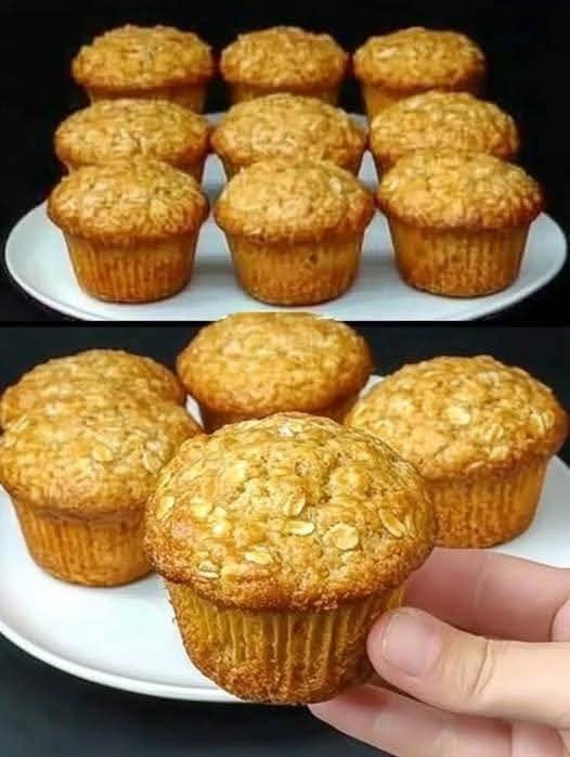 Healthy Apple & Oat Breakfast Muffins